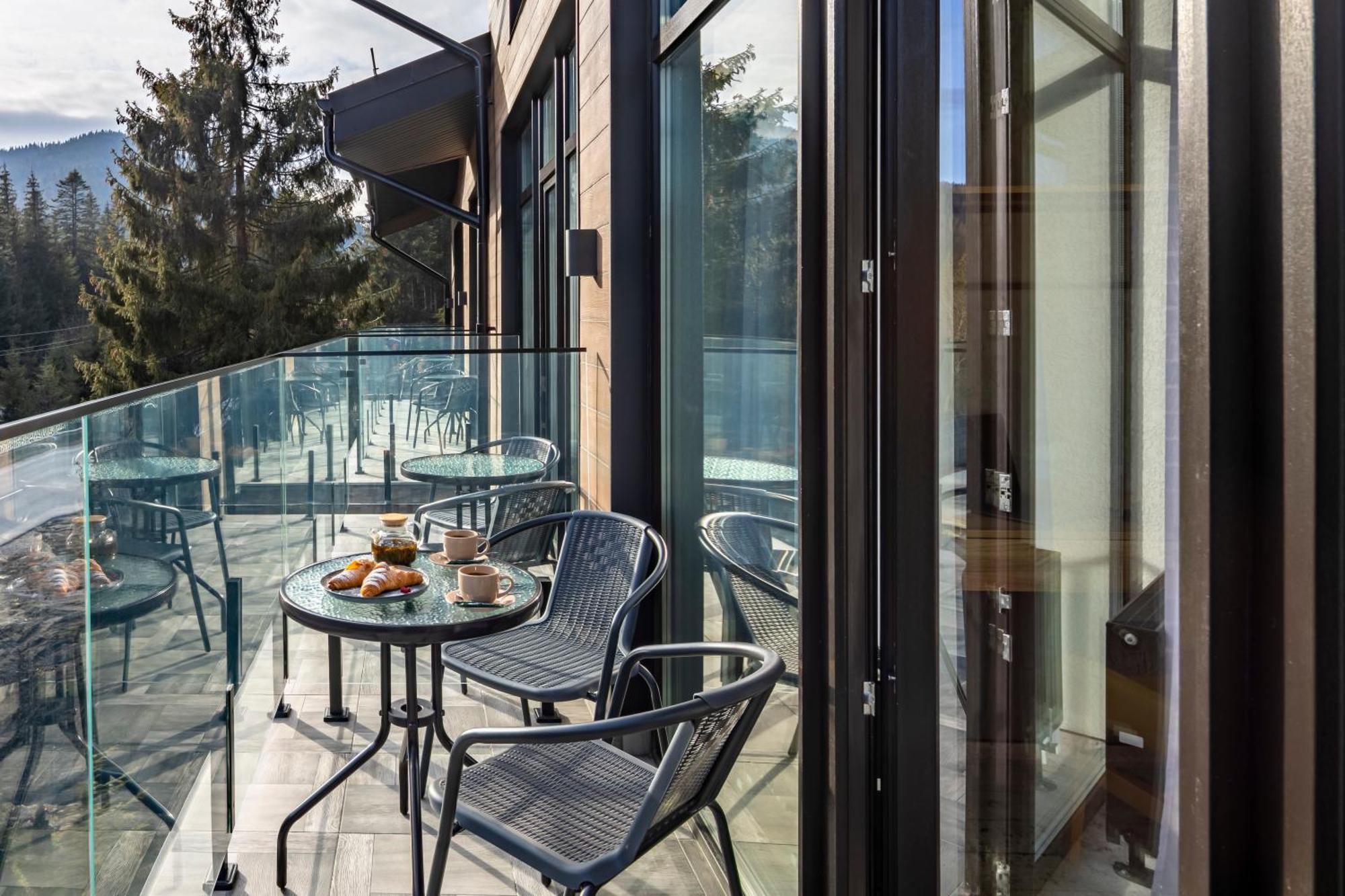Wood Hotel Resort & Spa Буковель Экстерьер фото